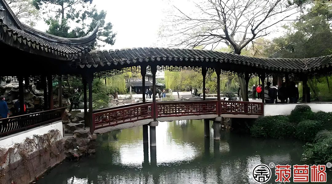 复廊桥亭装饰之美,传统与现代的完美融合 复廊桥亭装饰之美,传统与现代的完美融合